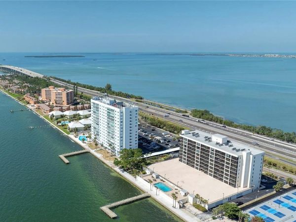 7100 SUNSHINE SKYWAY LANE S, Unit 503, ST PETERSBURG, FL 33711