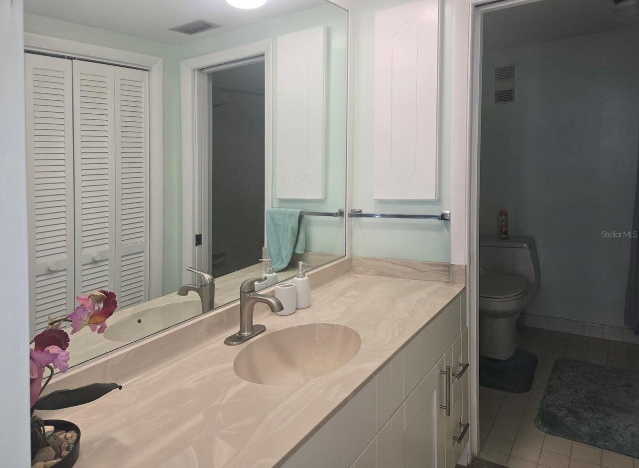 7100 Sunshine Skyway Lane S, Unit 503, Saint Petersburg, FL 33711 Photo