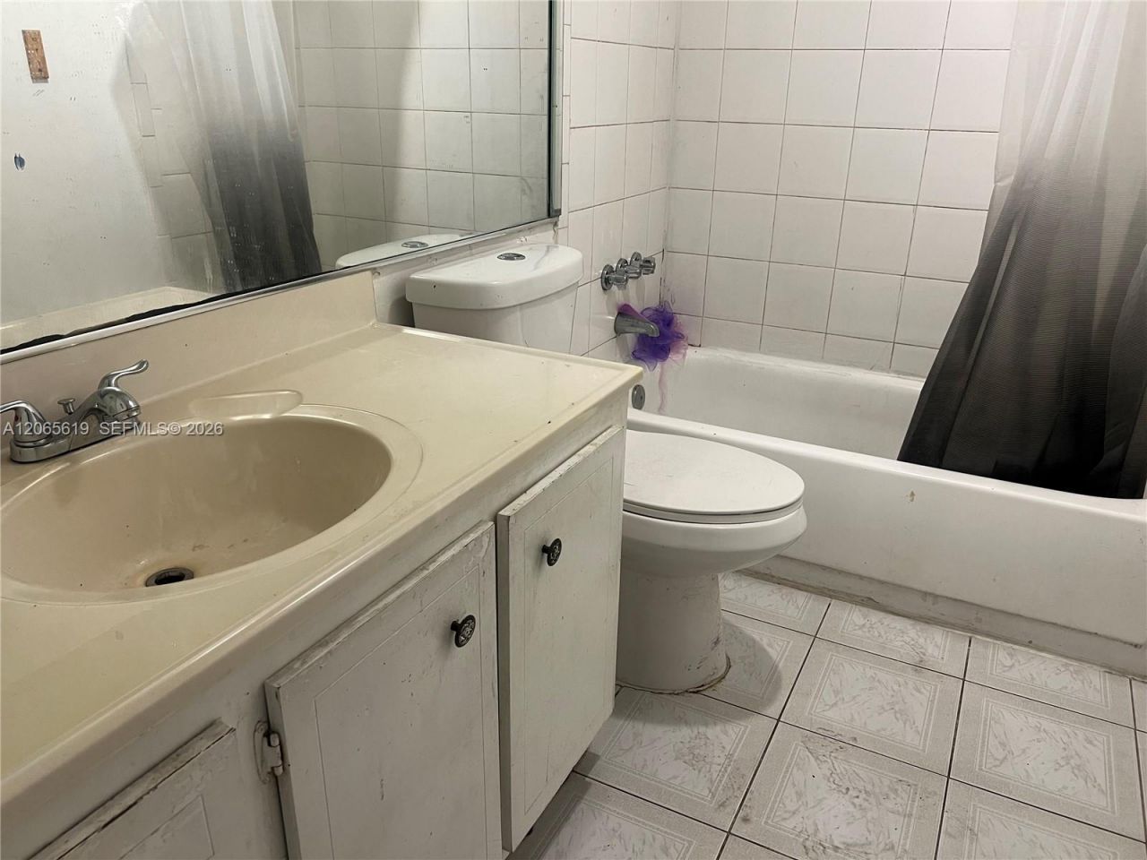 16215 NE 18th Ct , Unit 111, North Miami Beach, FL 33162 Photo