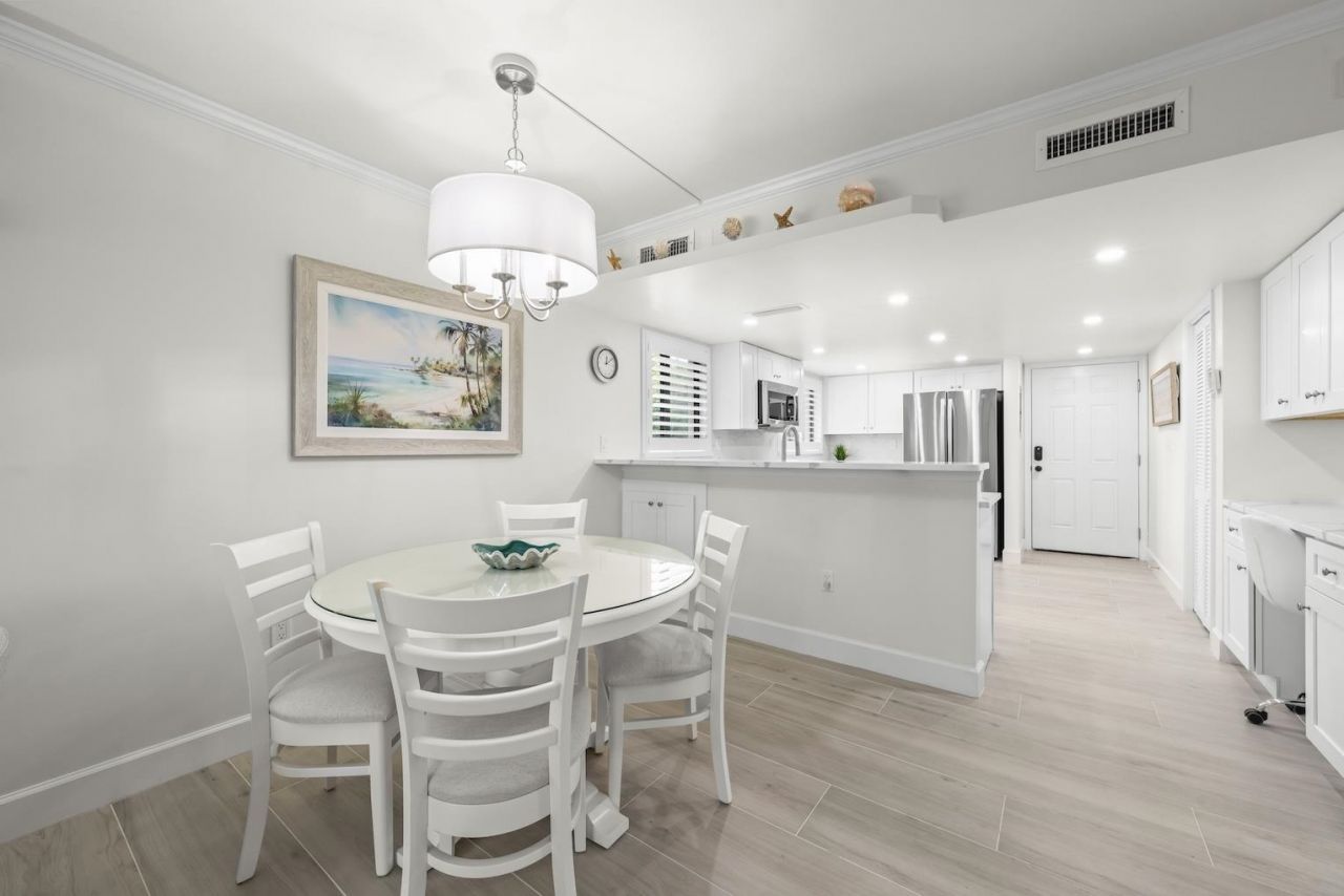 671 E Gulf Dr, Unit 3A1, Sanibel, FL 33957 Photo