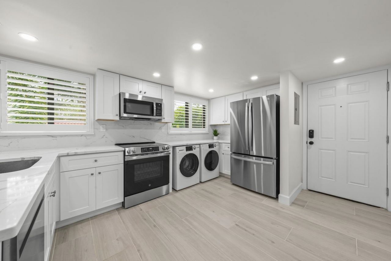 671 E Gulf Dr, Unit 3A1, Sanibel, FL 33957 Photo