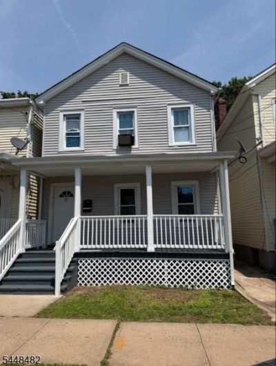 27 Alexander St, New Brunswick, NJ 08901 Main Photo