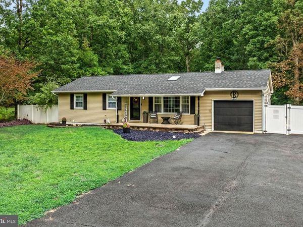 18 PENNSYLVANIA AVENUE, DOROTHY, NJ 08317