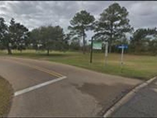 402 LEGENDRE Drive , Slidell, LA 70460