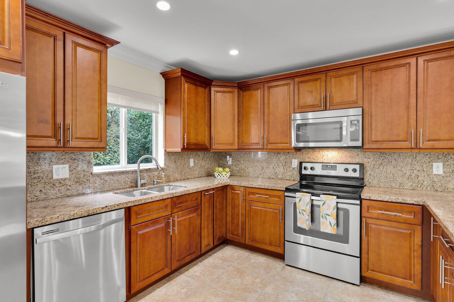 30 Seagate Boulevard, Key Largo, FL 33037 Photo