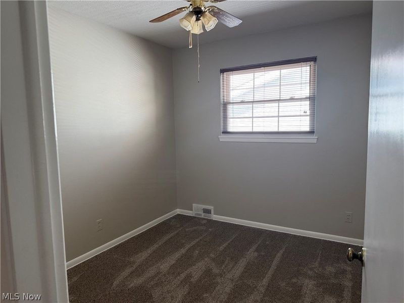 339 E 315th Street, Willowick, OH 44095 Photo 14