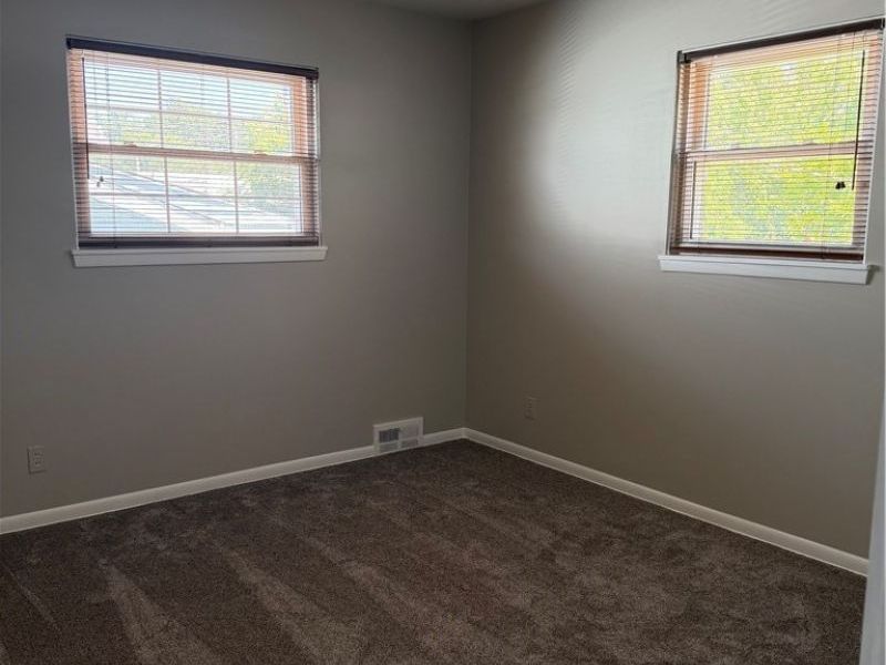 339 E 315th Street, Willowick, OH 44095 Photo 16