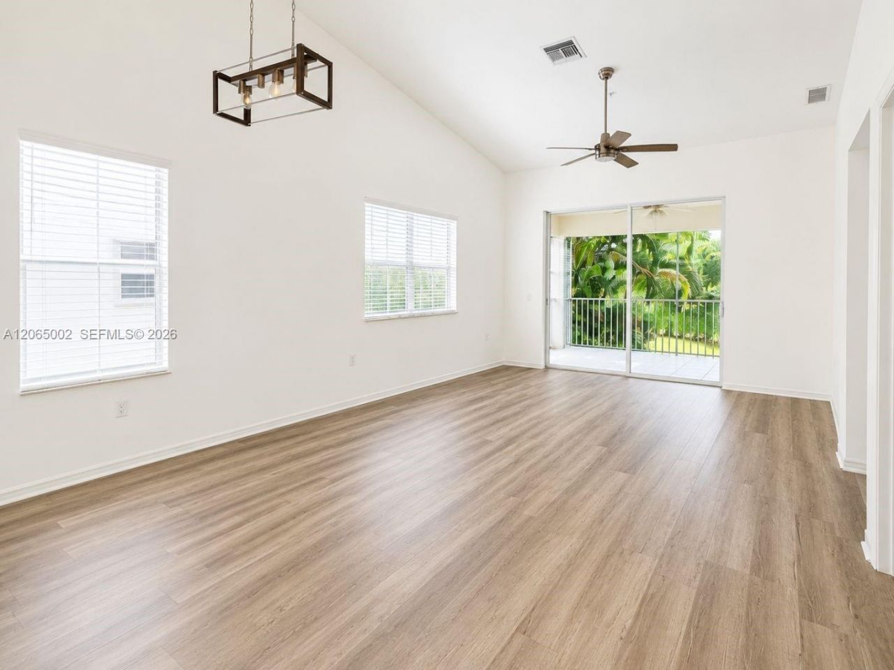 365 Stella Maris Dr , Unit 2905, Naples, FL 34114 Photo