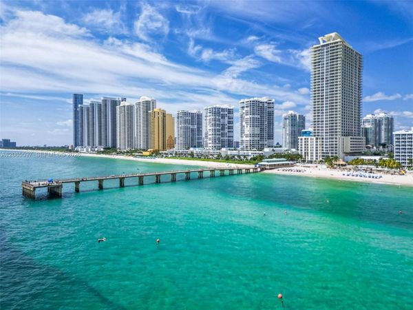 16485 Collins Ave , Unit PH35C, Sunny Isles Beach, FL 33160