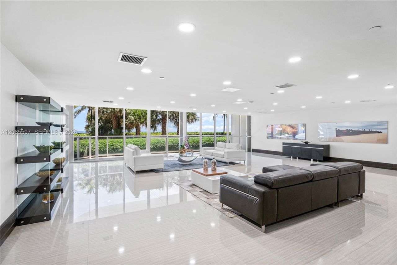 16485 Collins Ave , Unit PH35C, Sunny Isles Beach, FL 33160 Photo
