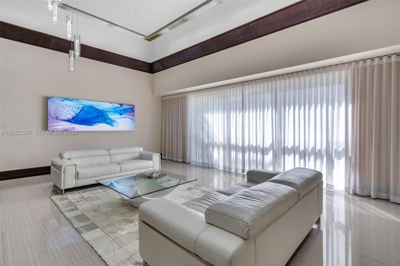16485 Collins Ave , Unit PH35C, Sunny Isles Beach, FL 33160 Photo