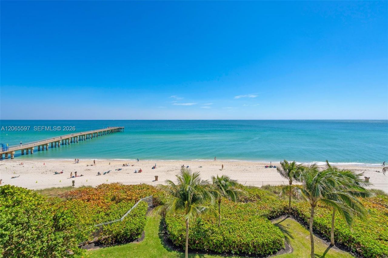 16485 Collins Ave , Unit PH35C, Sunny Isles Beach, FL 33160 Photo