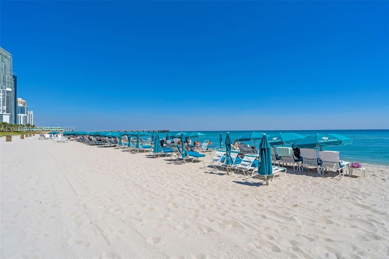 16485 Collins Ave , Unit PH35C, Sunny Isles Beach, FL 33160 Photo
