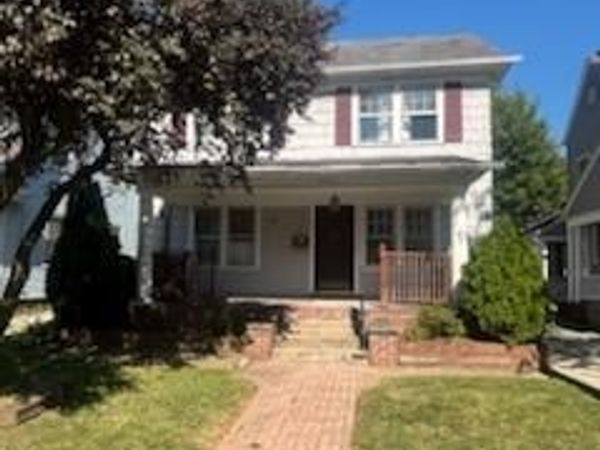 4352 Berwick Avenue , Toledo, OH 43612