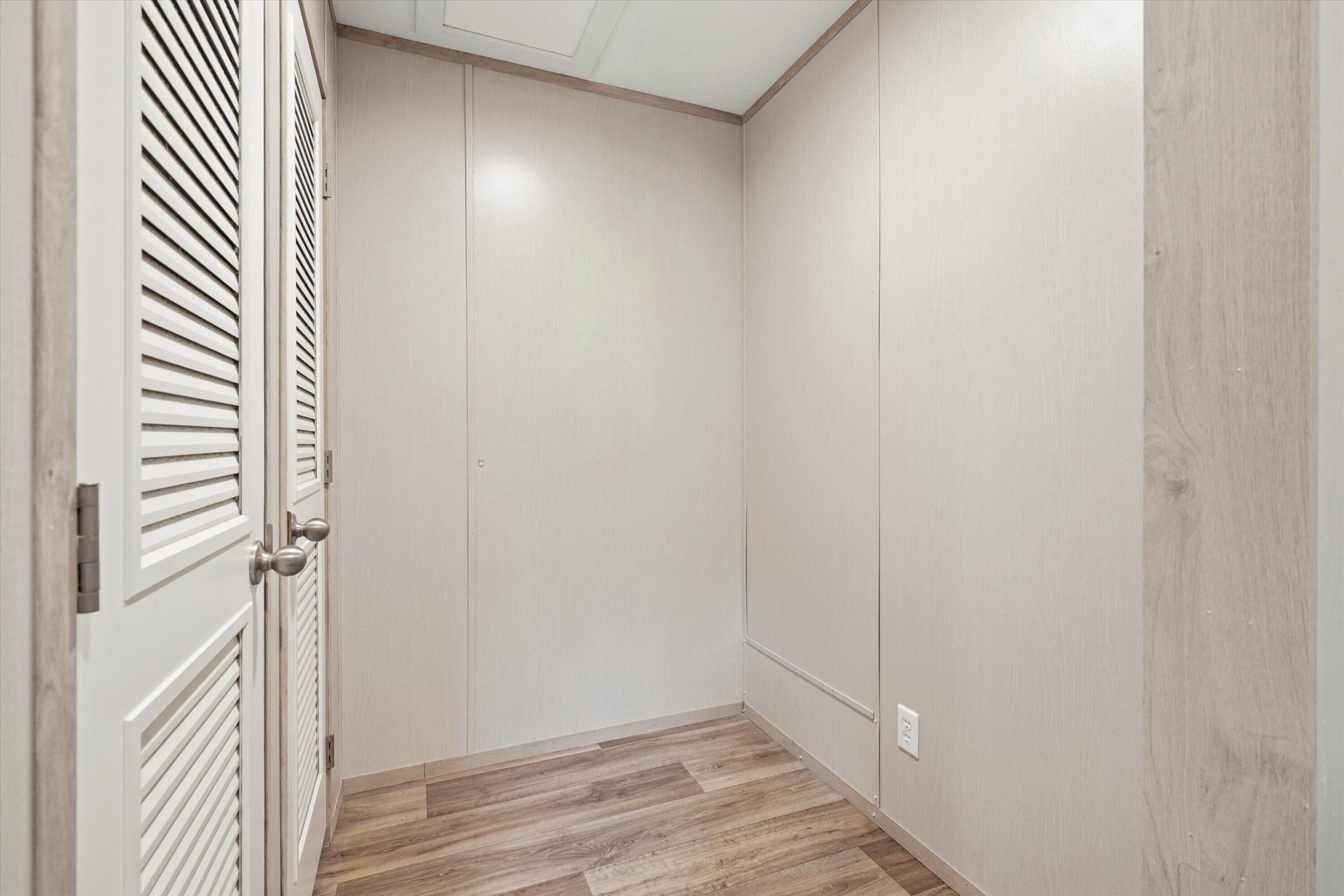 154 Beejay Lane Photo 25