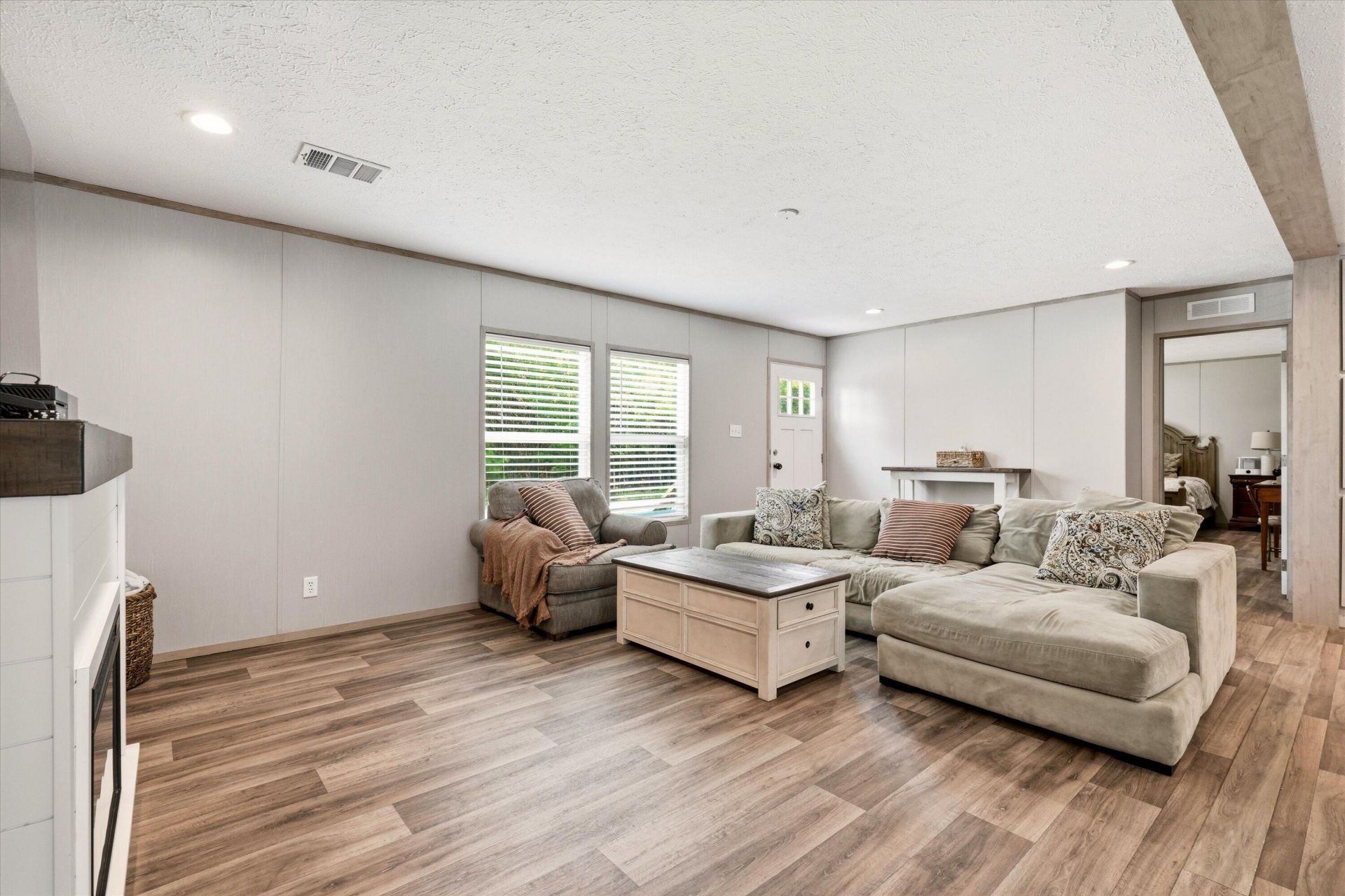 154 Beejay Lane Photo 6