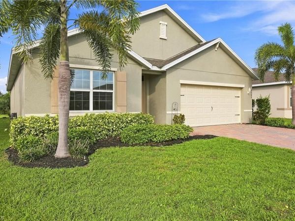 3180 Cozumel CT, CAPE CORAL, FL 33909