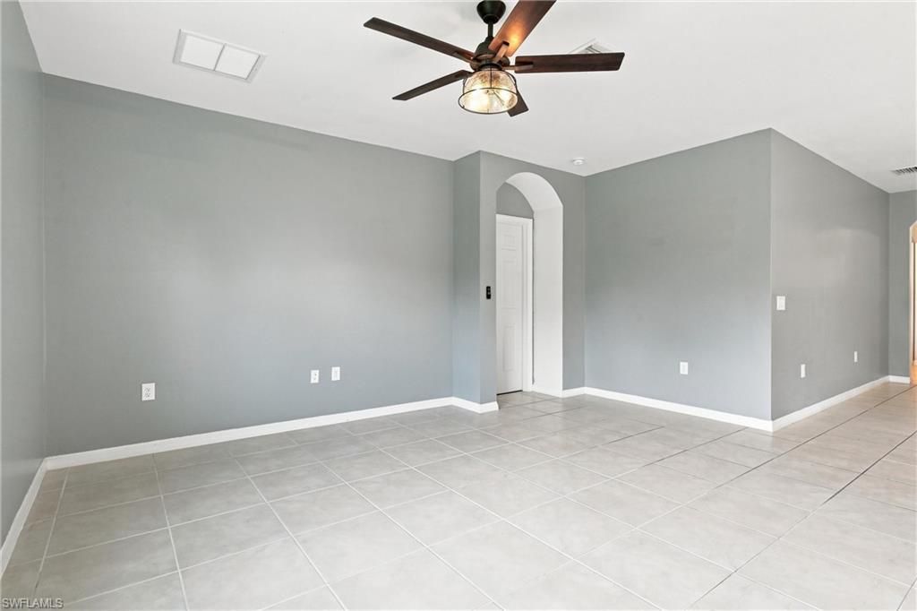 3180 Cozumel Ct, Cape Coral, FL 33909 Photo