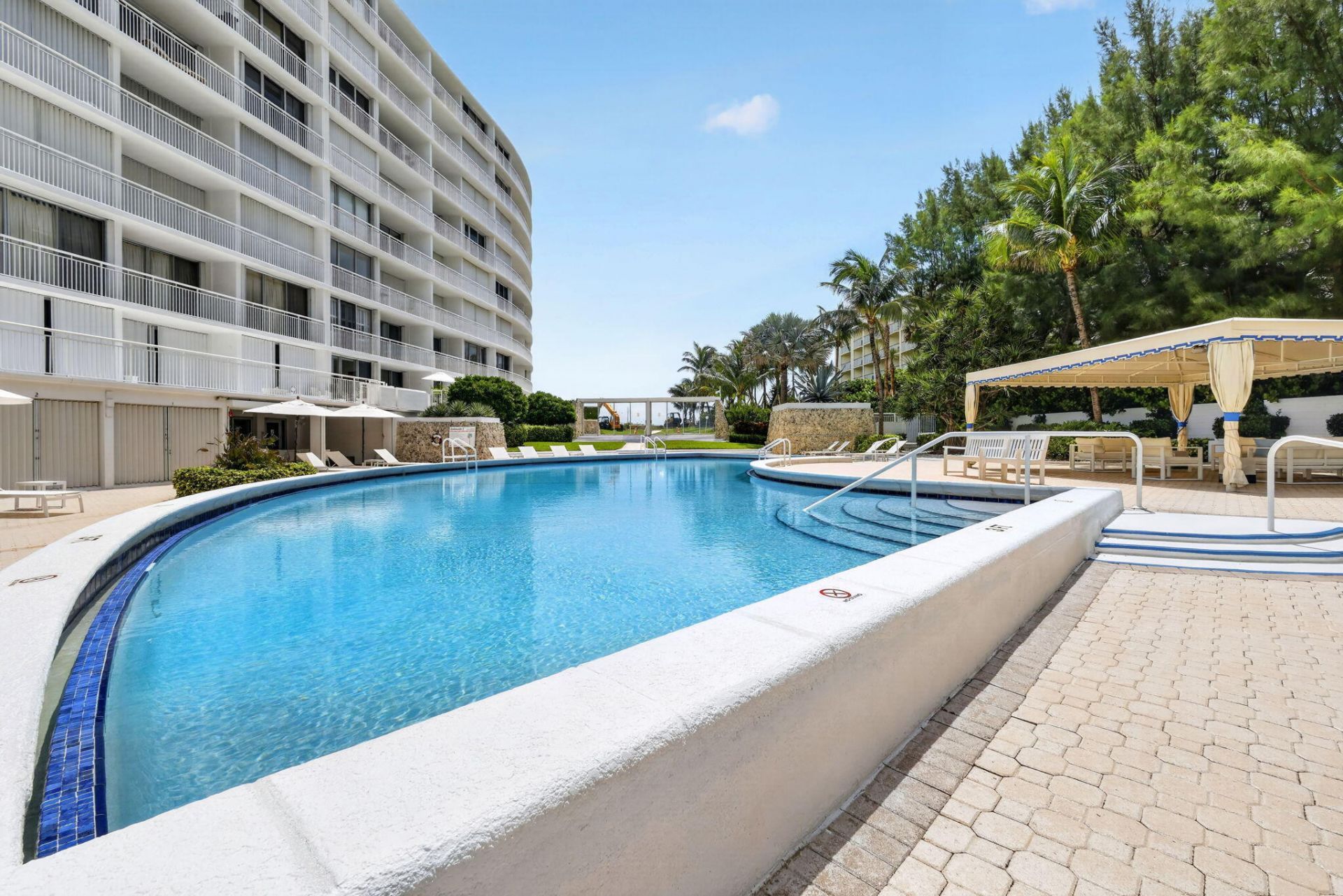2780 S Ocean Boulevard, Unit 607, Palm Beach, FL 33480 Photo