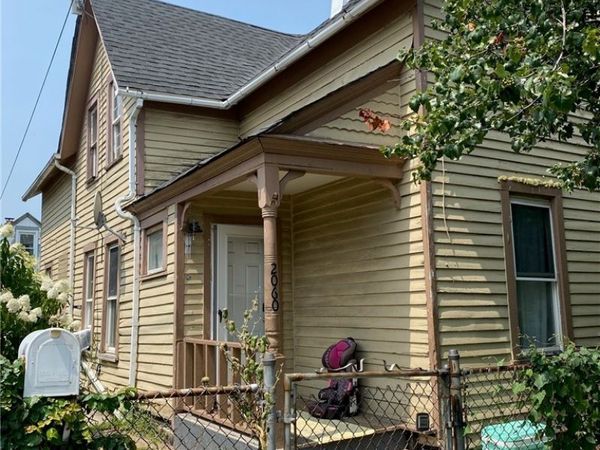 2060 W 44th Street, Cleveland, OH 44113