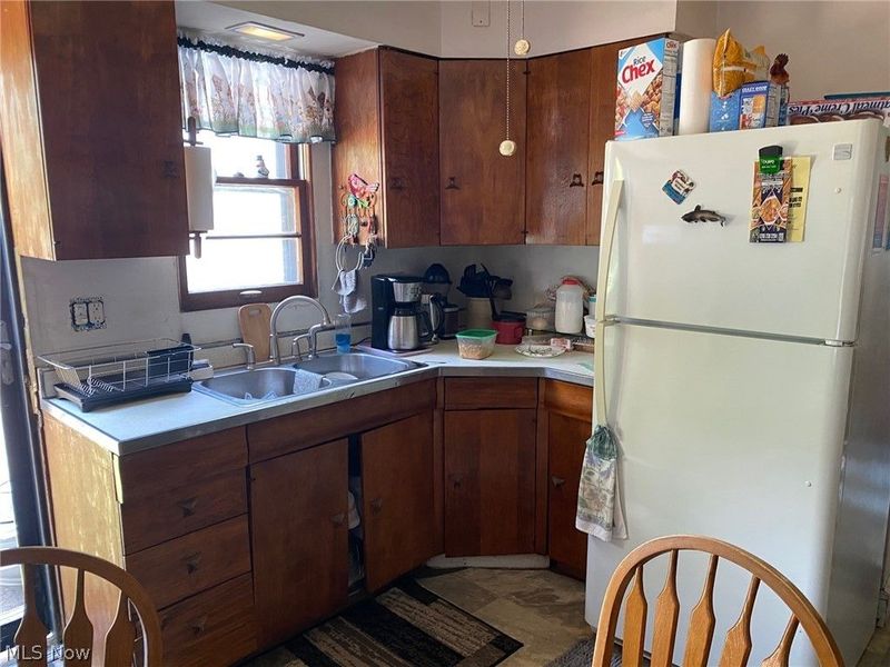 2060 W 44th Street, Cleveland, OH 44113 Photo 15