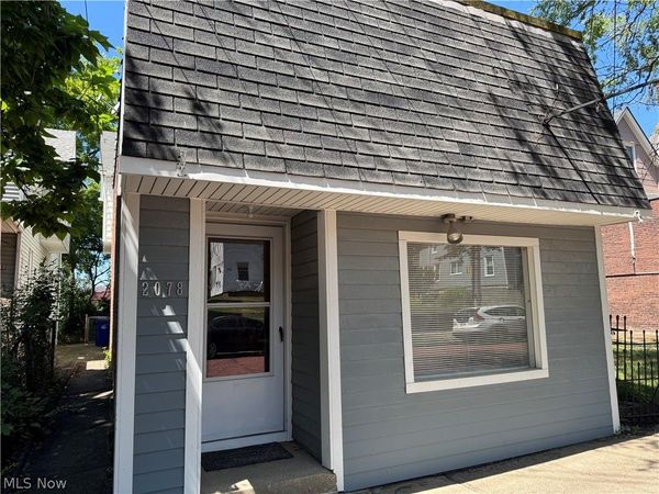 2078 Murray Hill Road , Cleveland, OH 44106