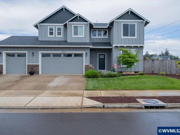 6222 NE Meander St, Albany, OR 97321