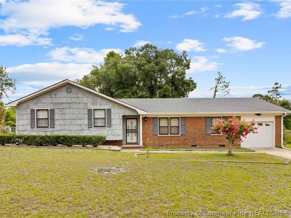5970 Lake Trail Drive, Fayetteville, NC 28304