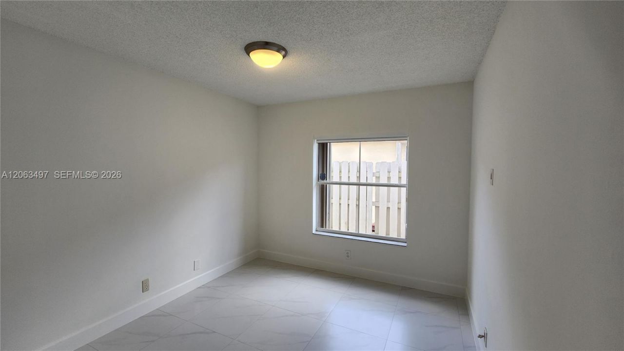 924 Falling Water Rd , Unit 924, Weston, FL 33326 Photo