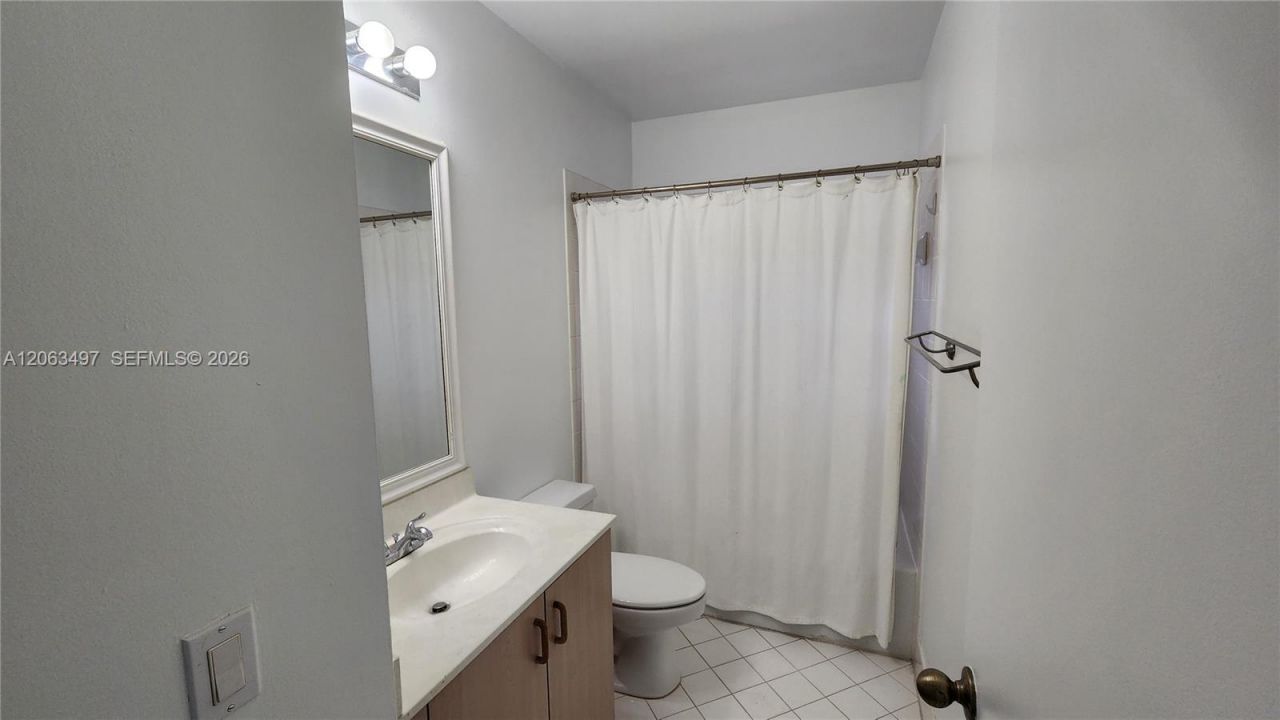 924 Falling Water Rd , Unit 924, Weston, FL 33326 Photo