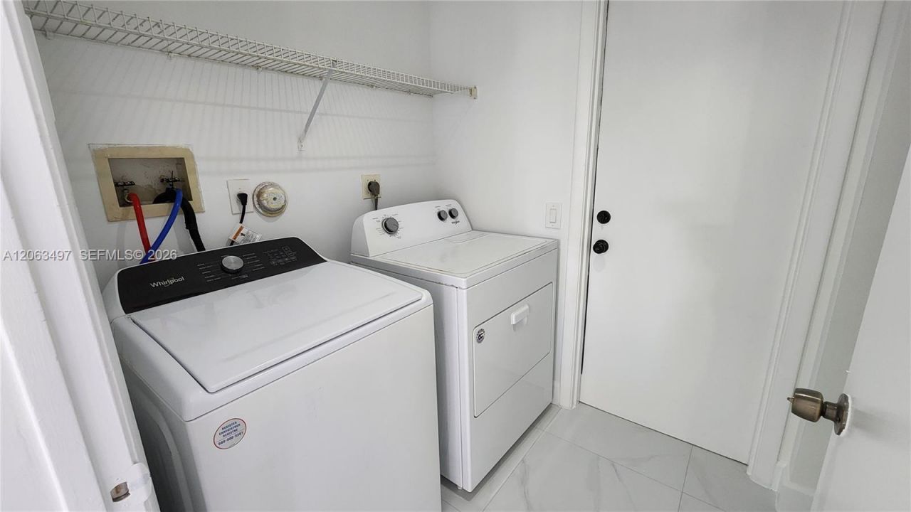 924 Falling Water Rd , Unit 924, Weston, FL 33326 Photo