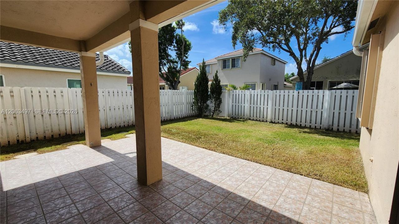 924 Falling Water Rd , Unit 924, Weston, FL 33326 Photo