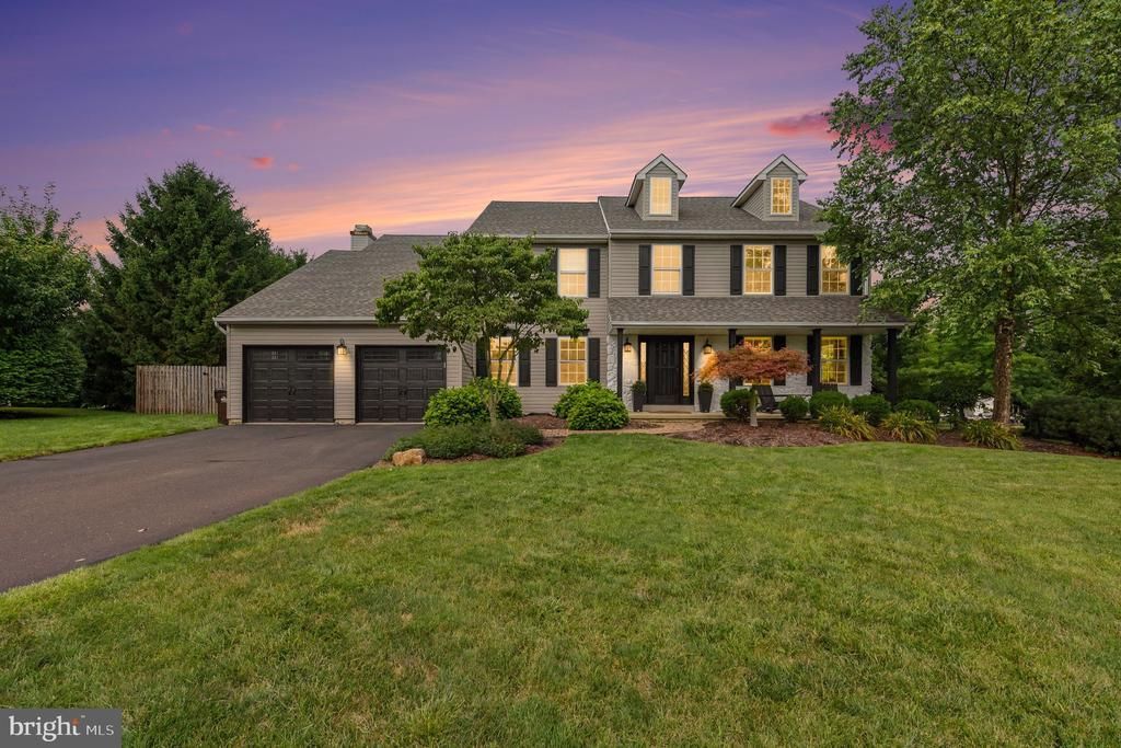 4034 LUKE DRIVE , DOYLESTOWN, PA 18902