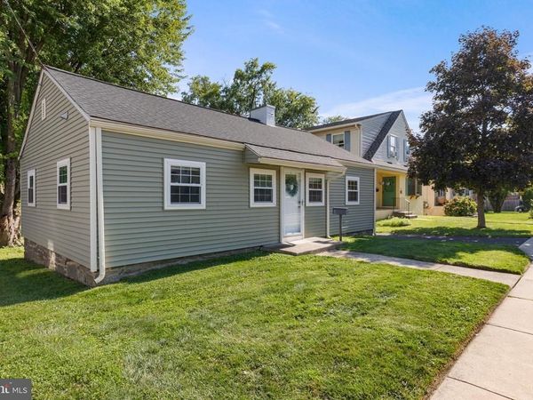 16 HAWS LANE, FLOURTOWN, PA 19031