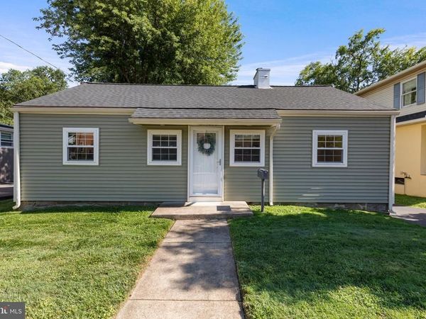 16 HAWS LANE, FLOURTOWN, PA 19031