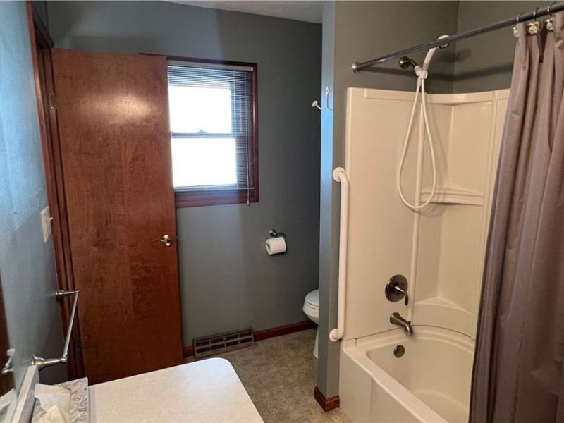 13841 Stoney Creek Drive, North Royalton, OH 44133 Photo 17