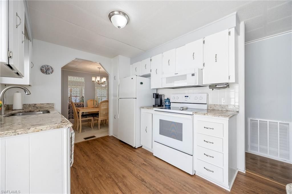 529 Palmer Blvd , North Fort Myers, FL 33903 Photo