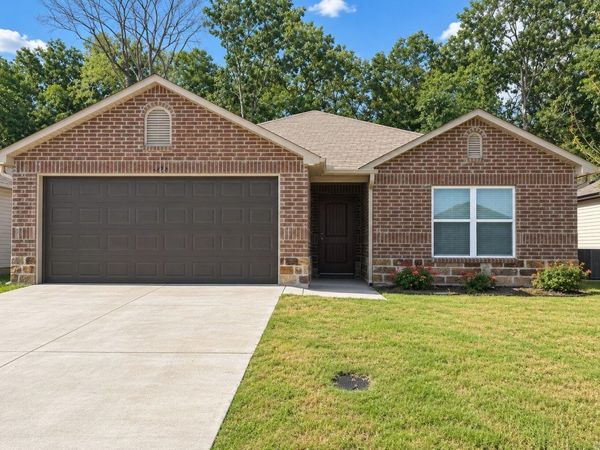 1212 Crotale Lane , Conway, AR 72034