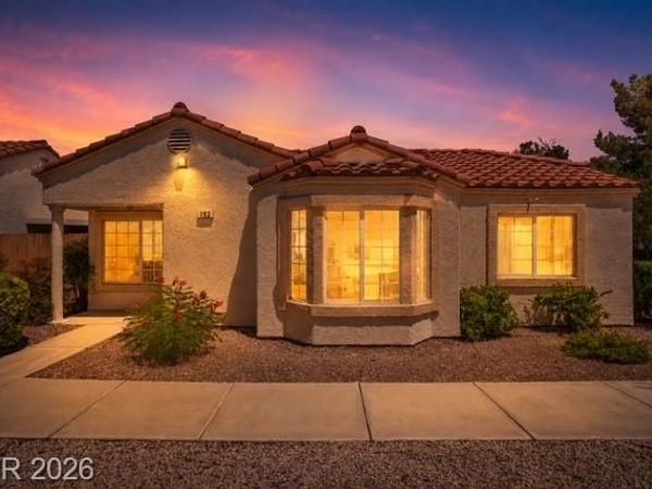 5449 Bugle Way, Unit 102, Las Vegas, NV 89108