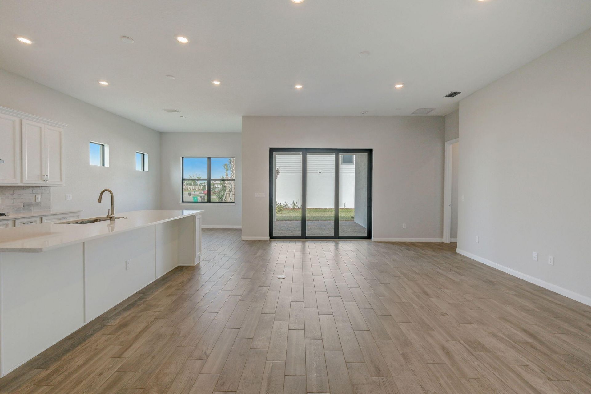 837 SE Courances Drive, Port Saint Lucie, FL 34984 Photo