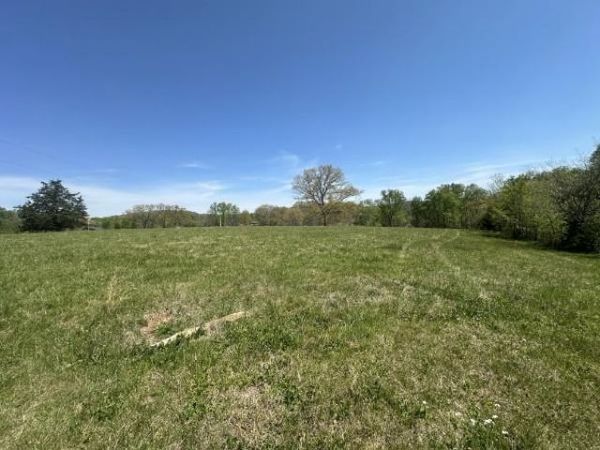 515 Jericho Rd, Quebeck, TN 38579