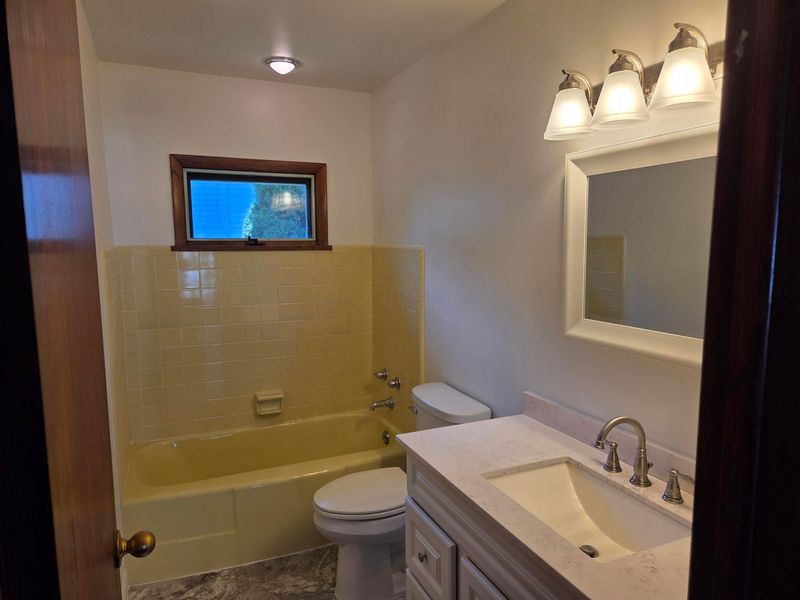 118 Stockton Avenue, Sabina, OH 45169 Photo 10