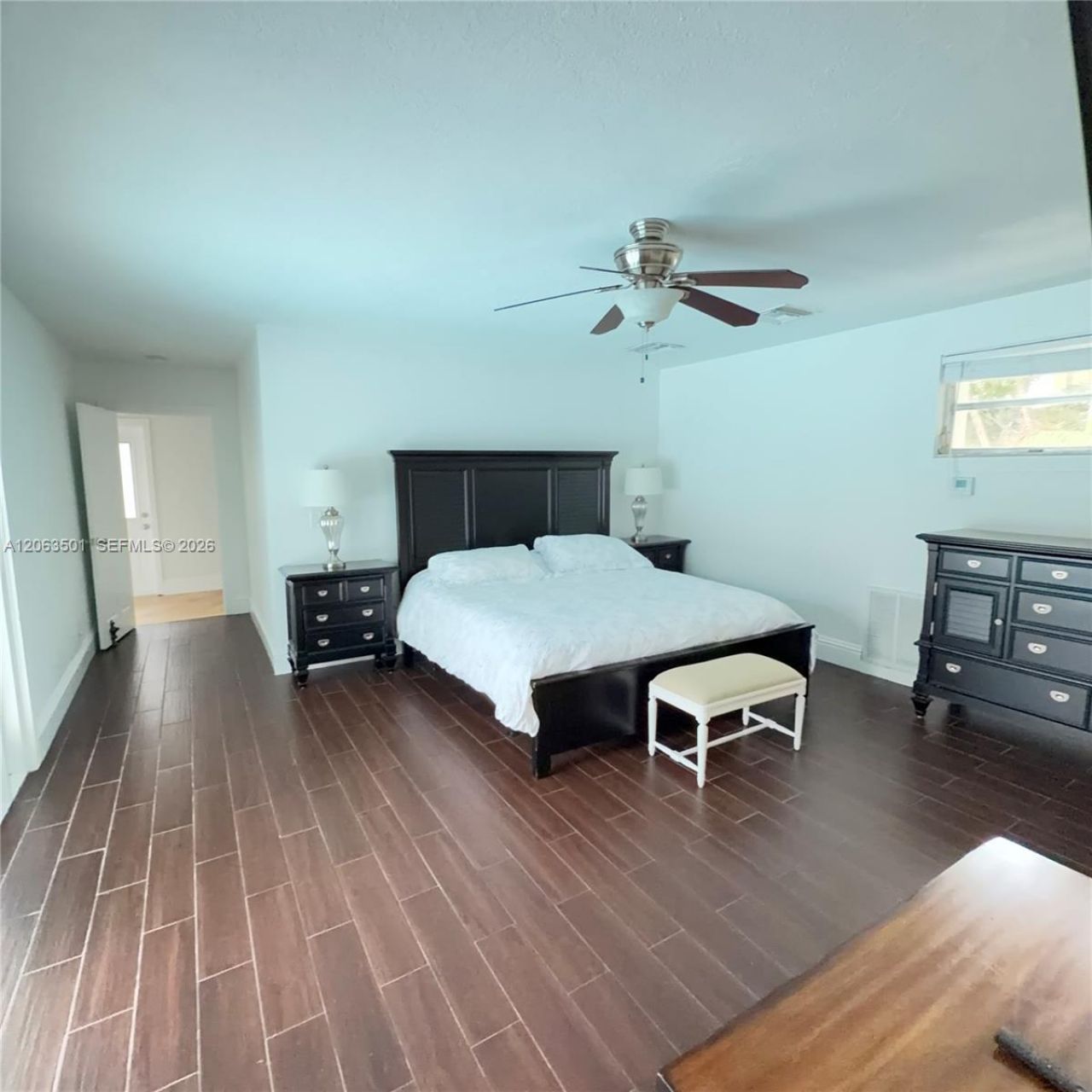 1529 Bayview Dr , Fort Lauderdale, FL 33304 Photo
