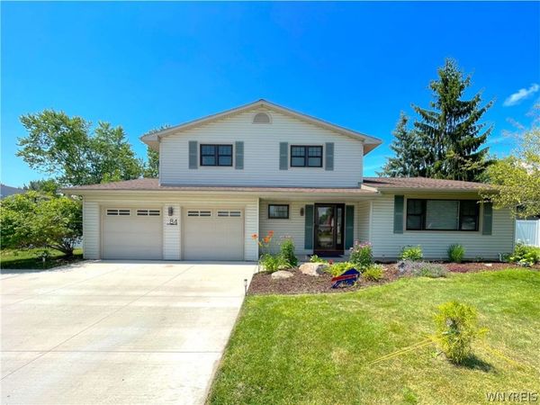 84 Regency Drive , Grand Island, NY 14072