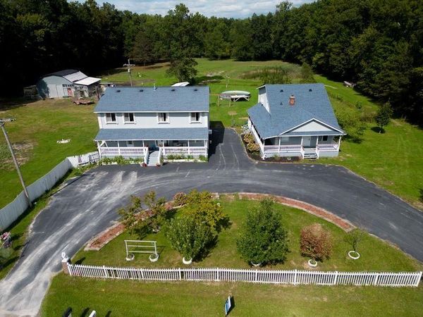 8410 W Newburg Road, Carleton, MI 48117