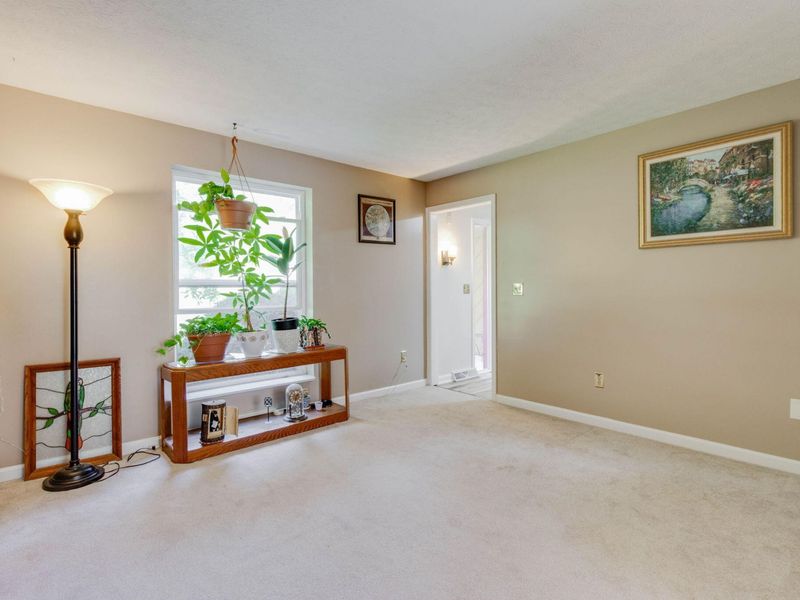 1613 Miles Road, Cincinnati, OH 45231 Photo 5