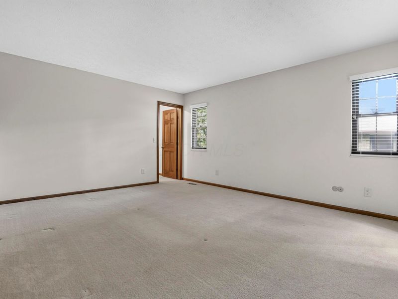 732 Pine Needles Drive, Dayton, OH 45458 Photo 20