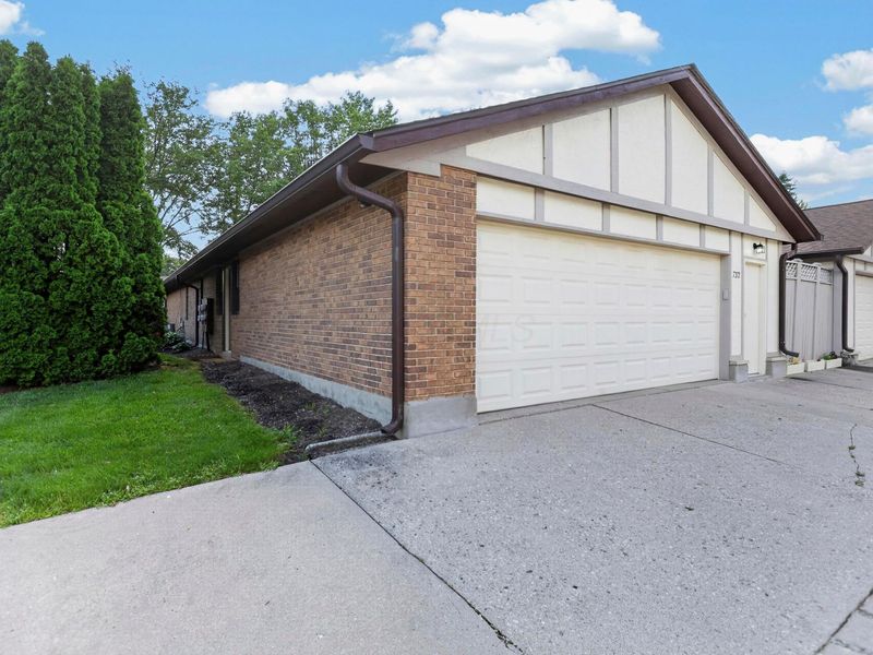 732 Pine Needles Drive, Dayton, OH 45458 Photo 42