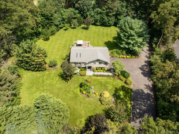 25 Brewster Avenue , Northport, NY 11768