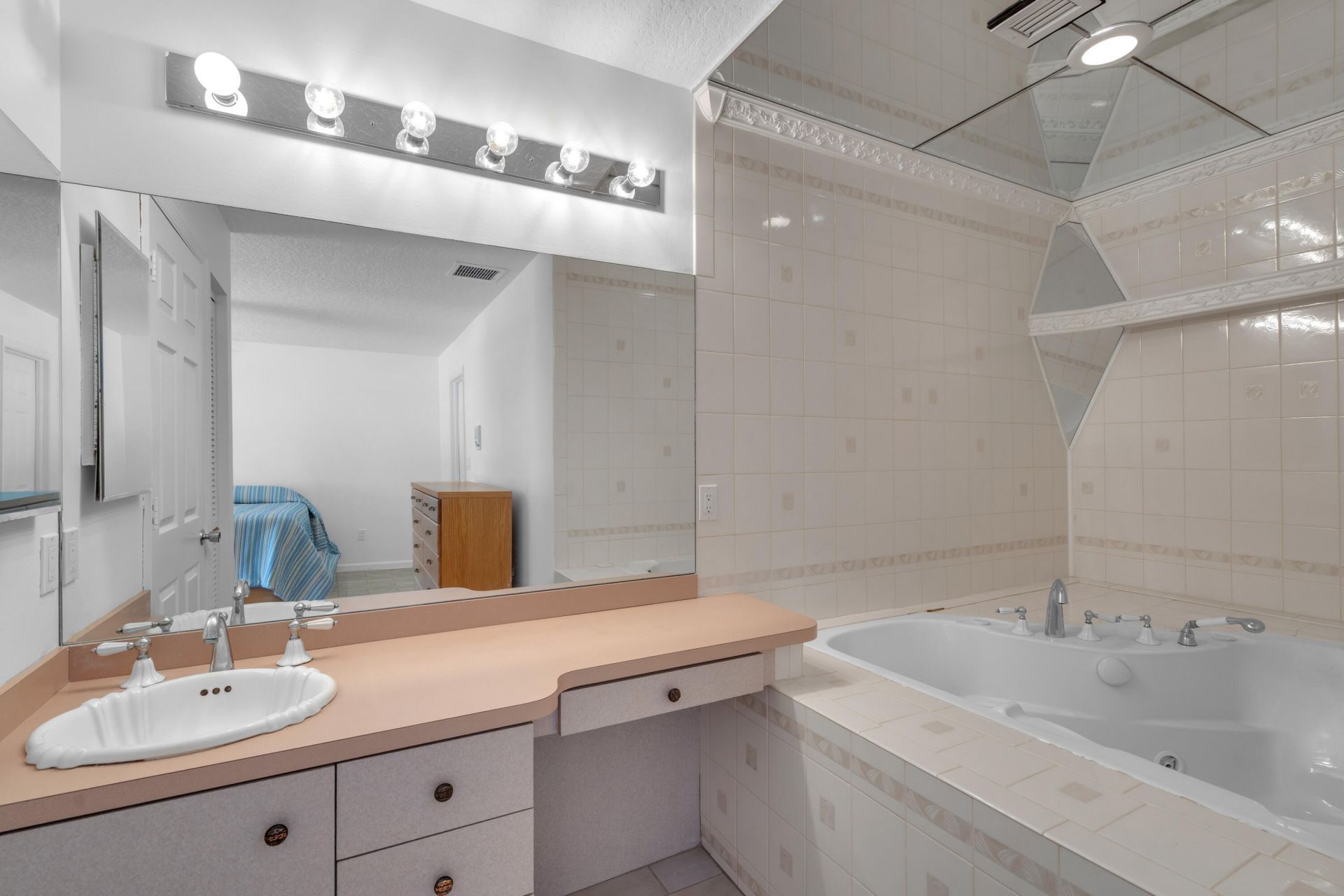 1045 Coral Drive, Boynton Beach, FL 33426 Photo